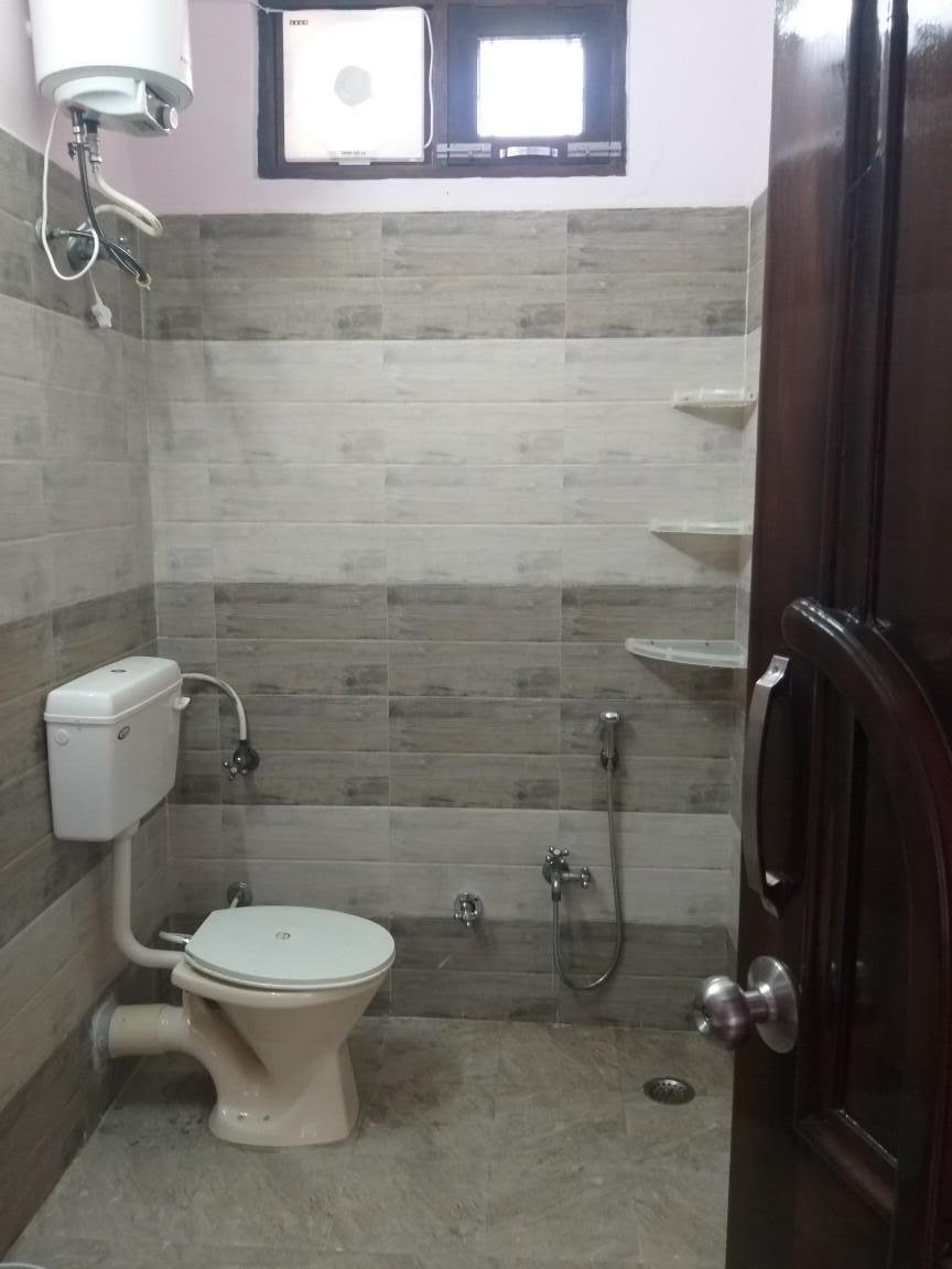 1Bedroom 2Baths Independent House/Villa for Rent in Surender Nagar, Jansath Road, Muzaffar Nagar, U P