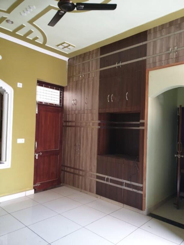 1Bedroom 2Baths Independent House/Villa for Rent in Surender Nagar, Jansath Road, Muzaffar Nagar, U P