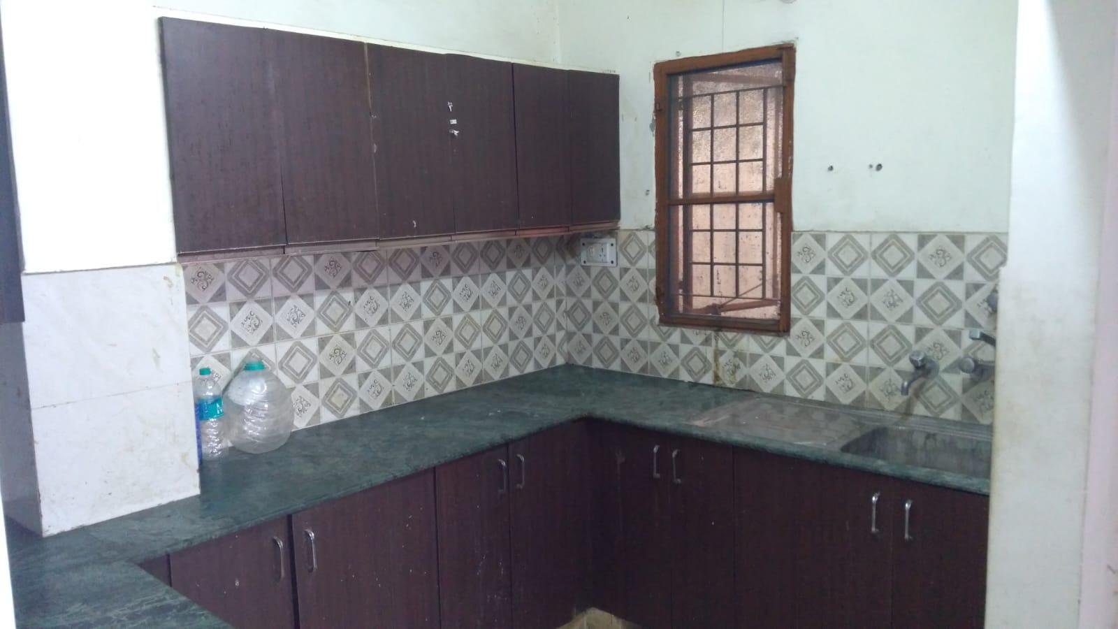 2BHK 2Baths Flat/Apartment for Rent in Mdda Colony, Turner Road, Dehradun, Uttarakhand