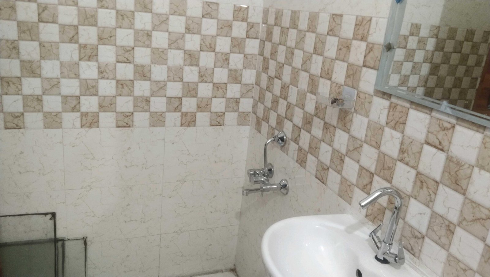 3BHK 2Baths Flat/Apartment for Rent in Deep Ganga Apartments, Sector 5A, Bhel Township, Haridwar, Uttarakhand