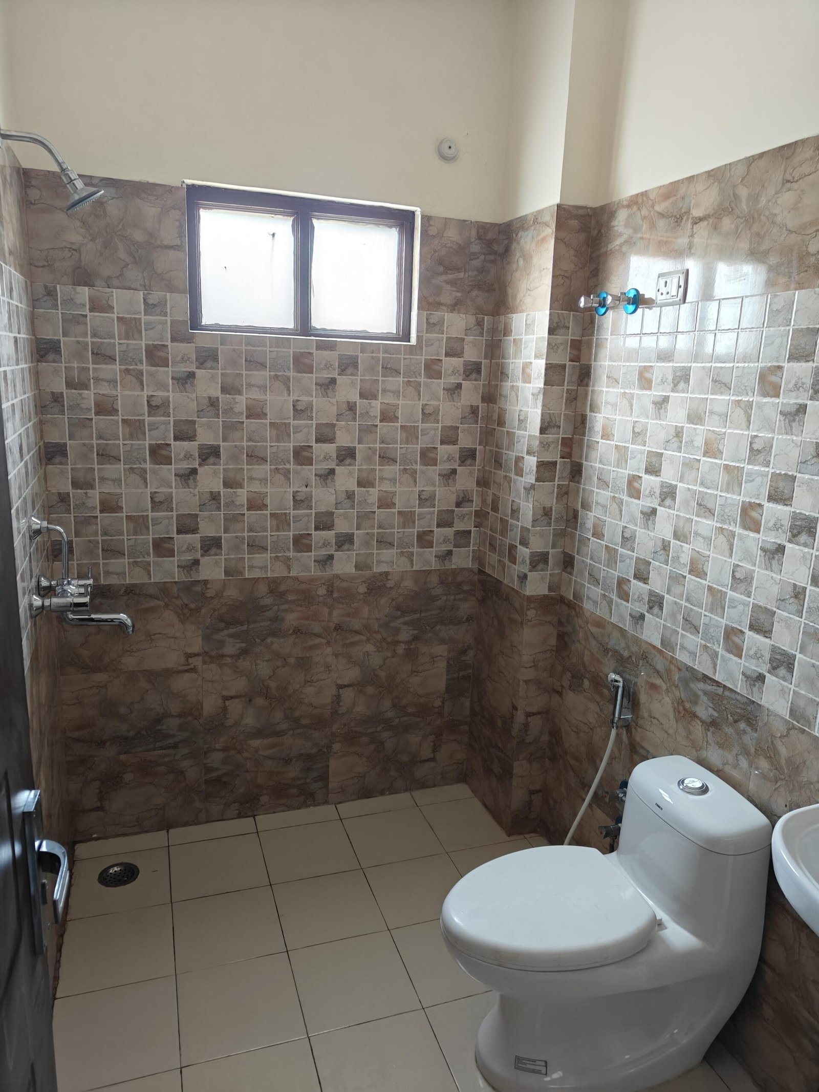 2BHK 2Baths Flat/Apartment for Rent in Emerald Riviera, Gajiwali Haridwar, Haridwar, Uttarakhand