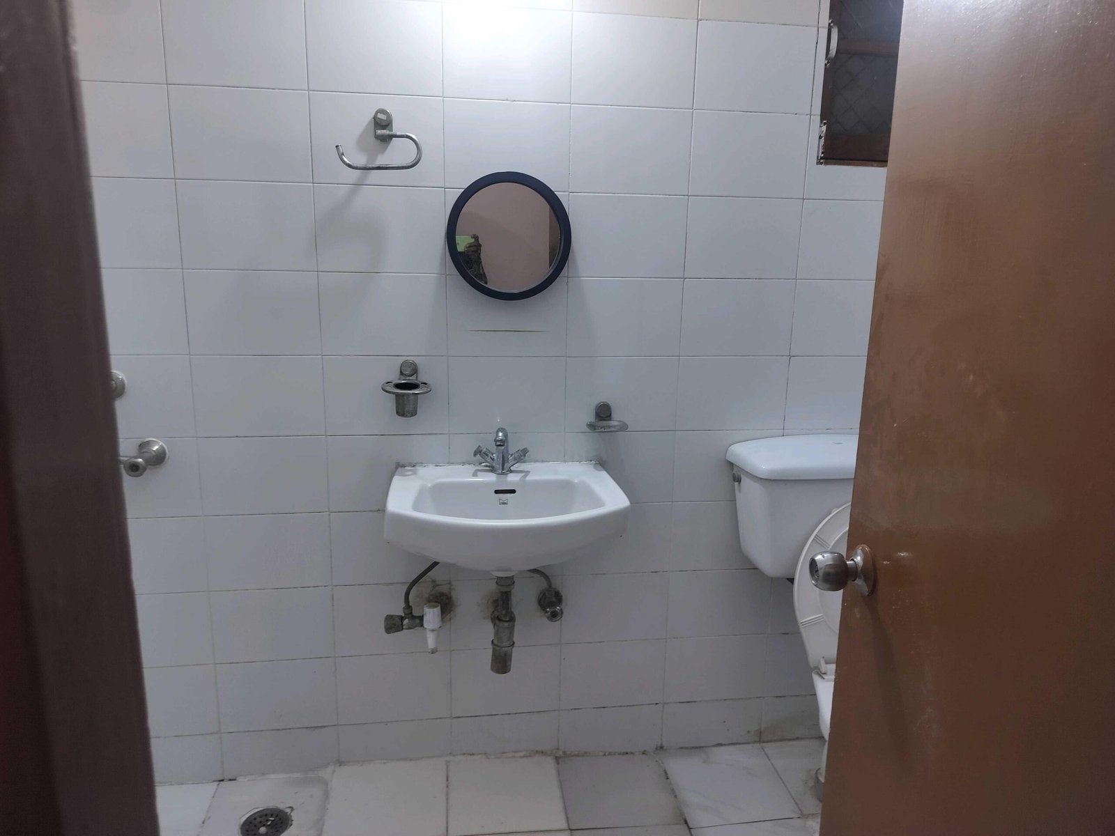 2BHK 2Baths Flat/Apartment for Rent in Deep Ganga Apartments, Sector 5A, Bhel Township, Haridwar, Uttarakhand