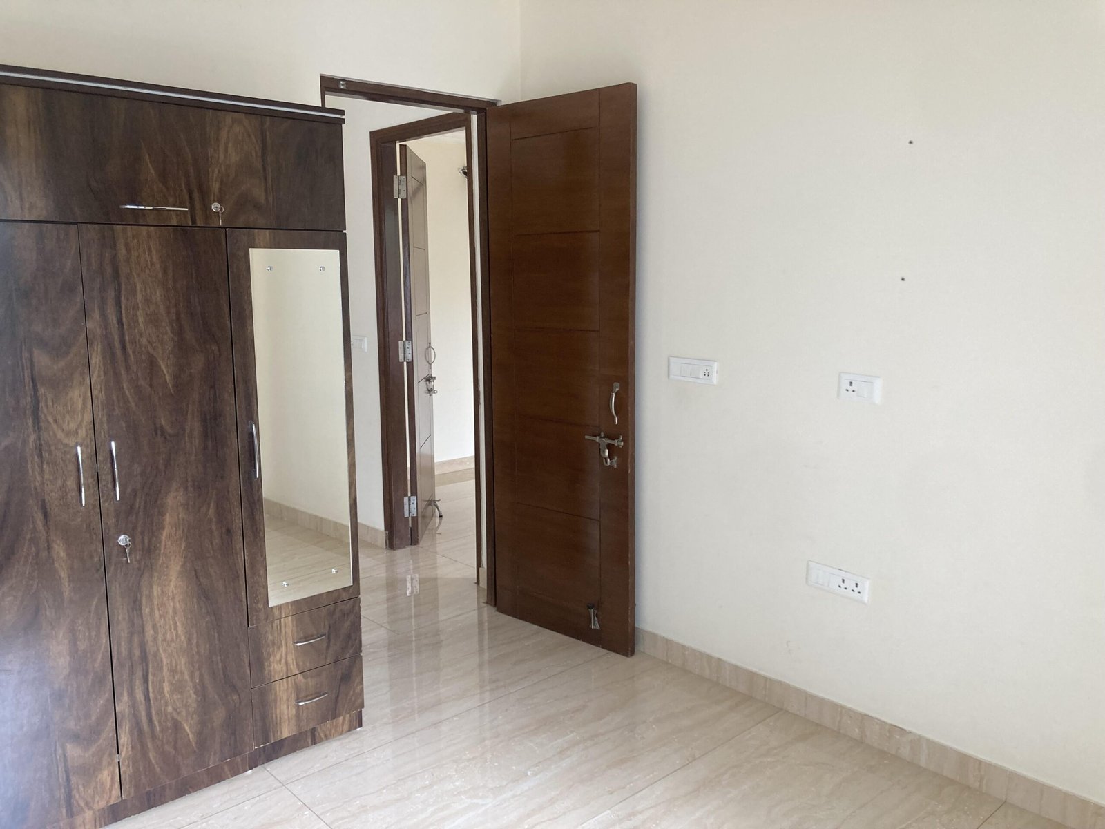3BHK 2Baths Flat/Apartment for Rent in Private, Rajpur, Dehradun, Uttarakhand