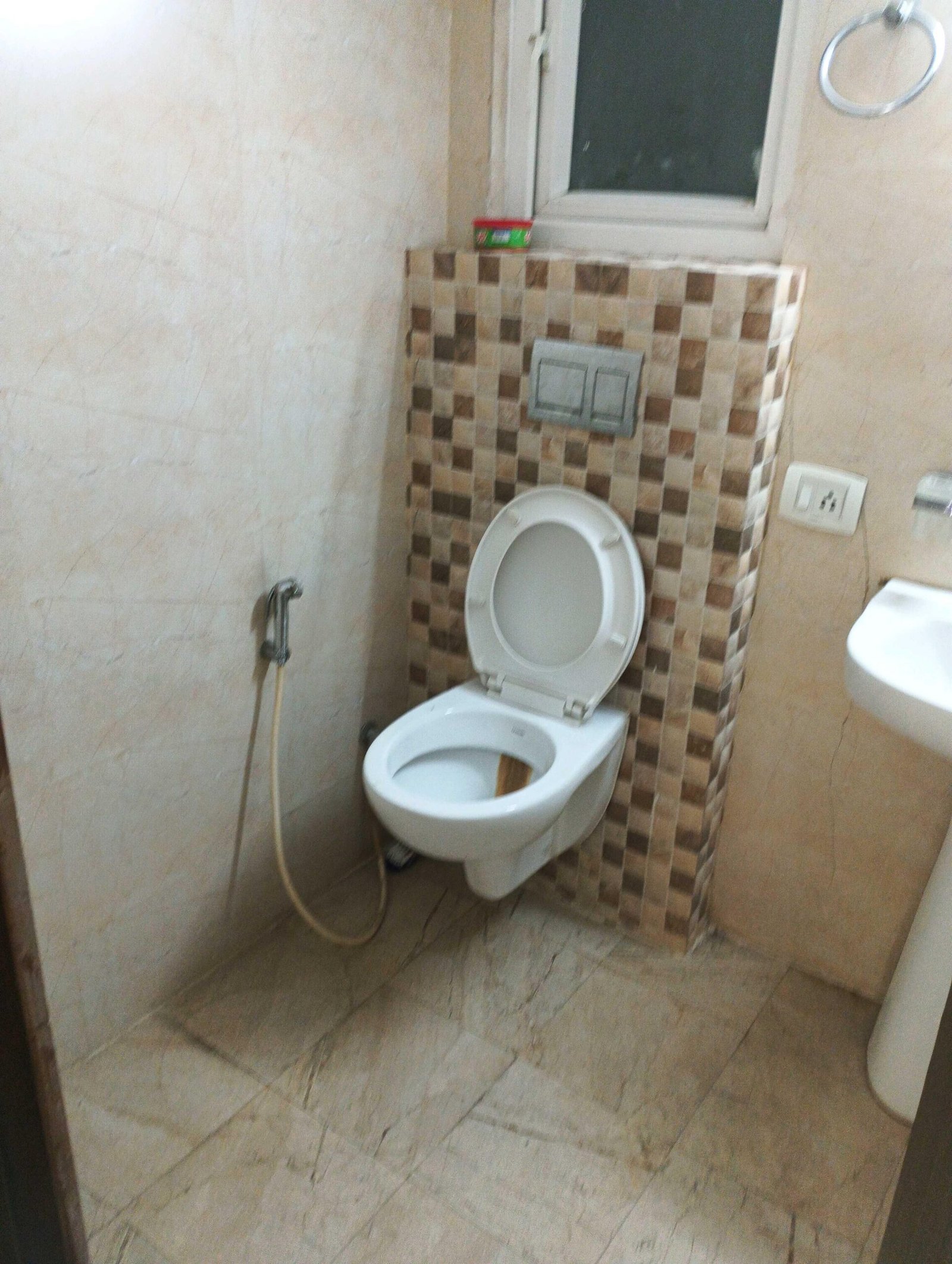 3BHK 2Baths Flat/Apartment for Rent in Pacific Hills, Rajpur Road, Dehradun, Uttarakhand