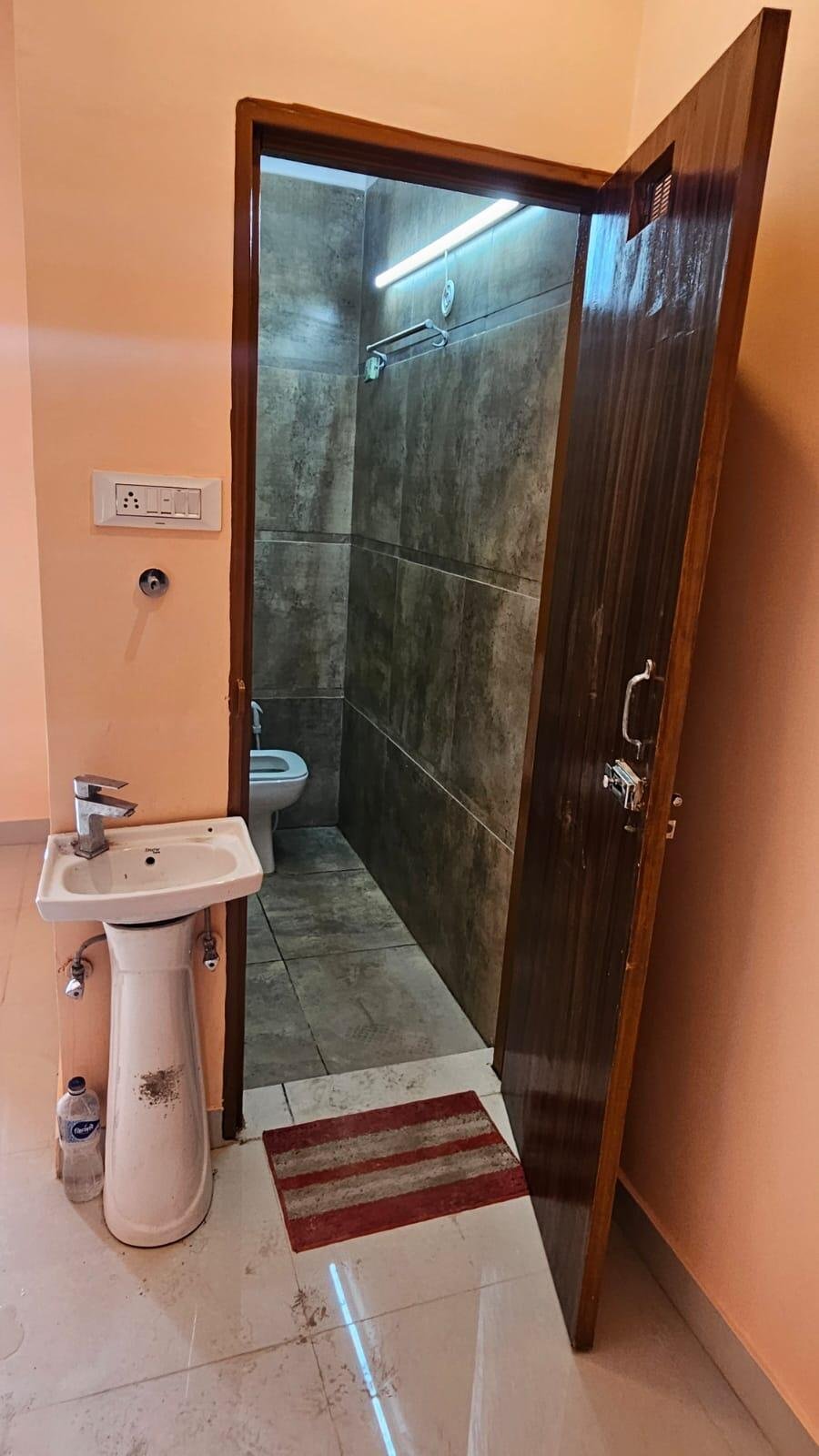 2BHK 2Baths Flat/Apartment for Rent in comet colony, Balliwala, Dehradun, Uttarakhand
