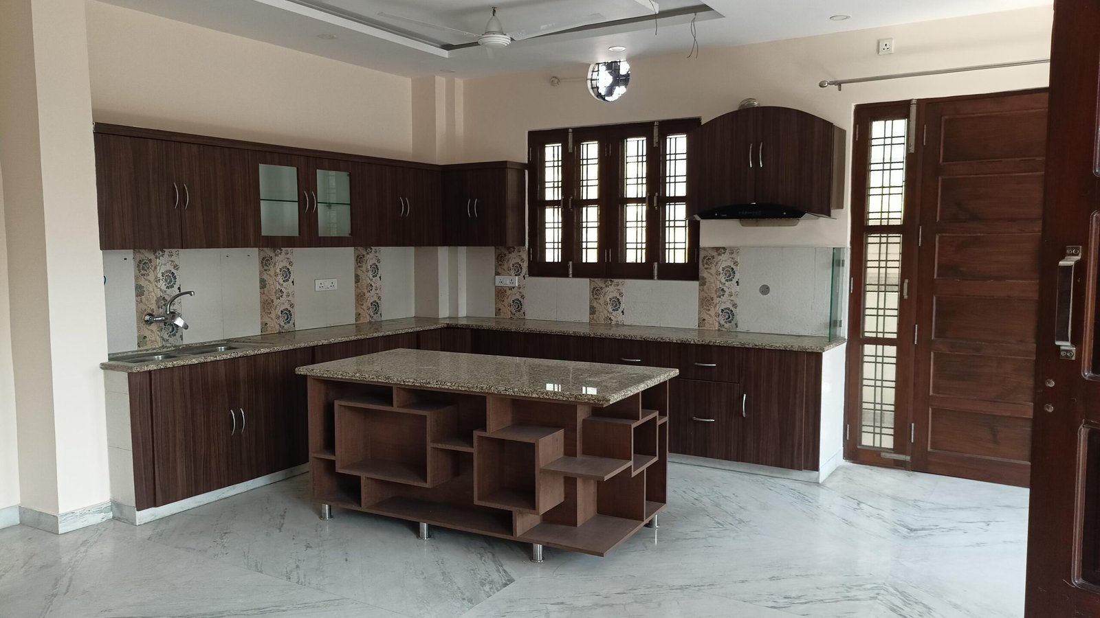 2BHK 3Baths Flat/Apartment for Rent in SaayBaan , Khanna Nagar, Haridwar, Uttarakhand
