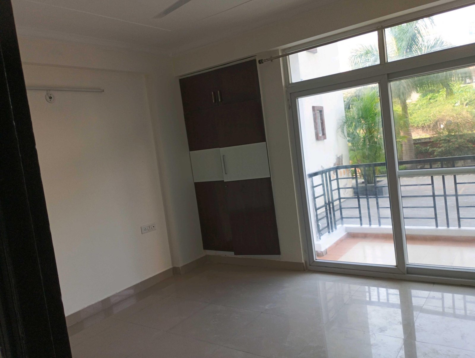 3BHK 3Baths Flat/Apartment for Rent in GAV Green View Blossom, Aman Vihar, Dehradun, Uttarakhand