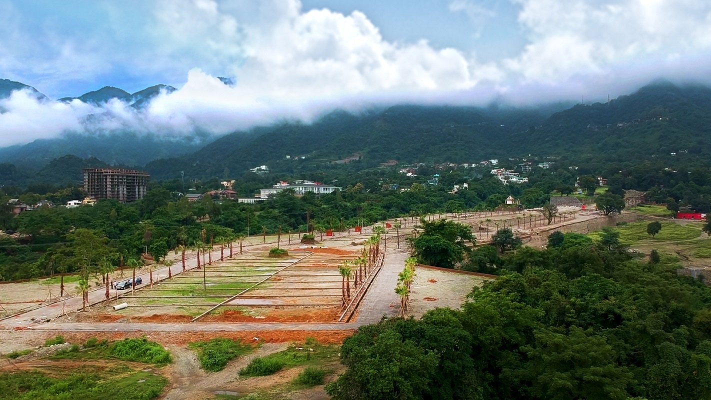 Plots for resale in Presidency Mayfair Highlands Mussoorie Road, Dehradun