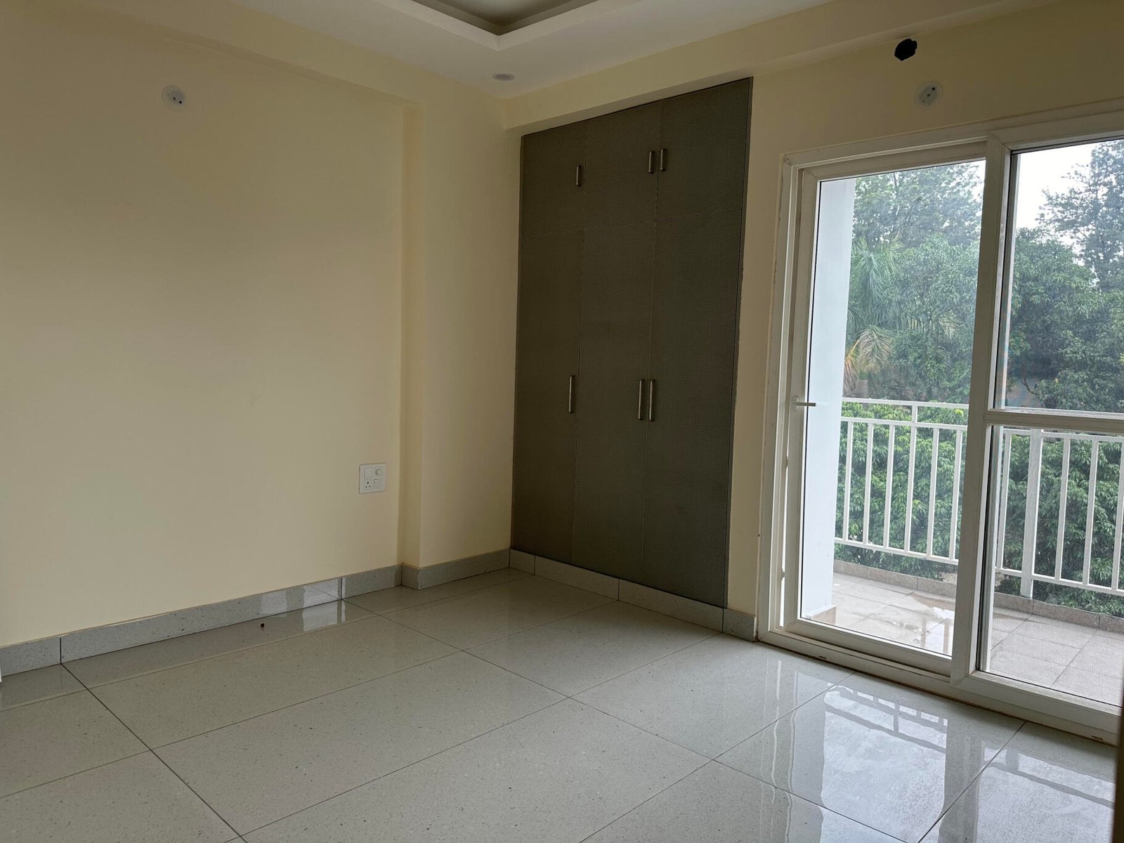 Kings Residency Resale Flats in Rajpur Dehradun