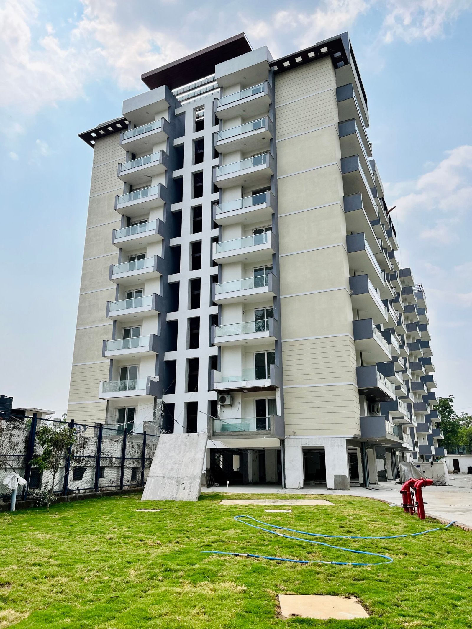 1BHK 1Bath Flat/Apartment for Rent in Infinity Greens, Malsi, Dehradun, Uttarakhand