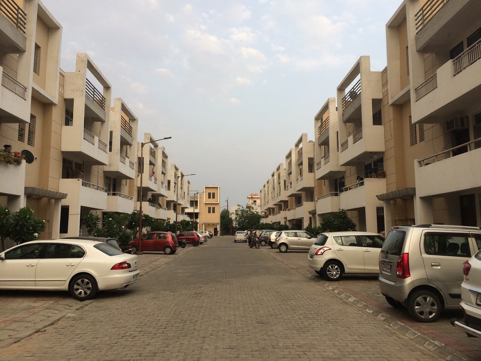 2BHK 2Baths Flat/Apartment for Rent in Ansal Town, Modipuram, Meerut, U P
