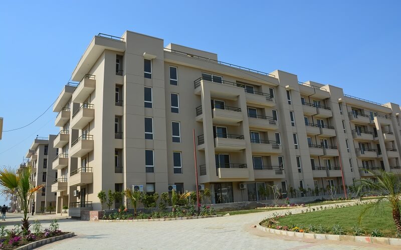 2BHK 2Baths Flat/Apartment for Rent in Alpha Corp MeerutOne, Modipuram, Meerut, U P