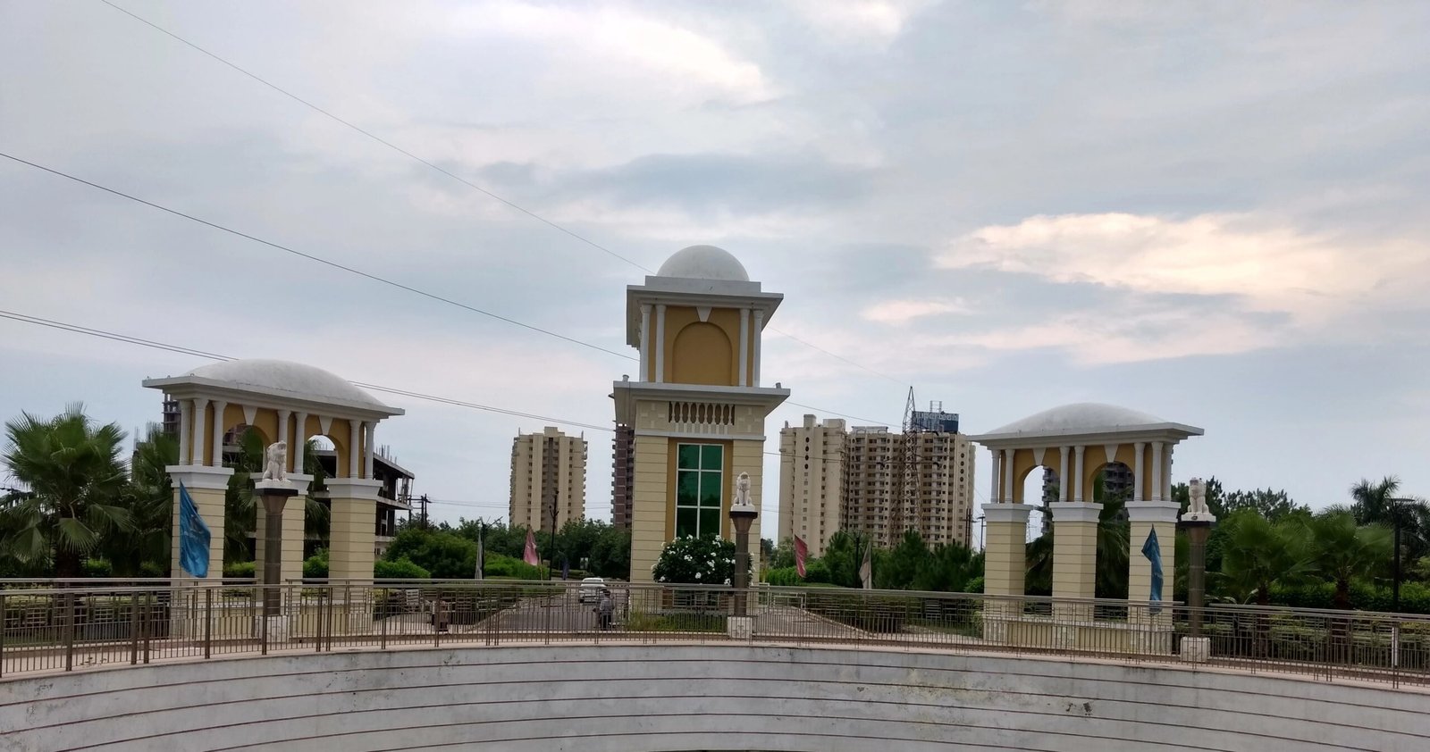 3BHK 2Baths Flat/Apartment for Rent in Supertech Meerut Sports City, Modipuram, Meerut, U P